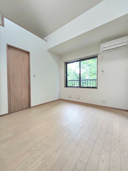 物件内観写真18　(居室)