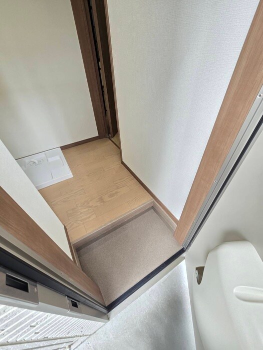 物件内観写真22　(玄関)