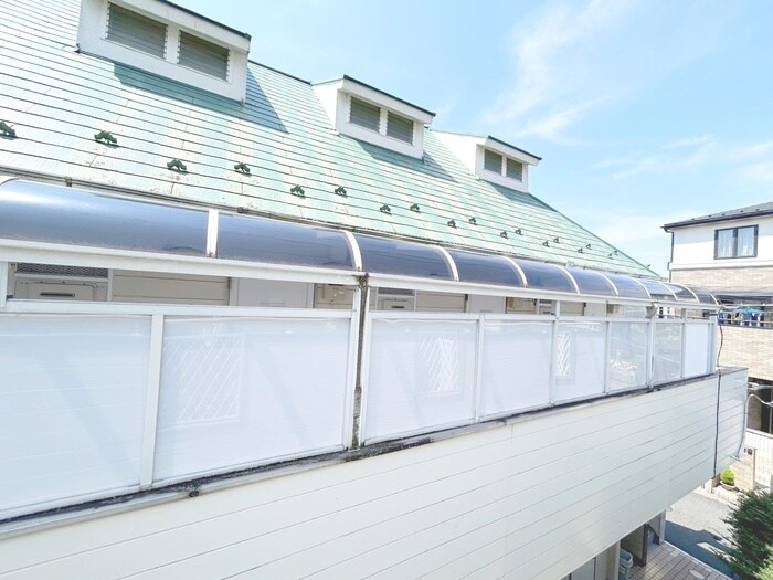 物件内観写真16　(室内からの展望)