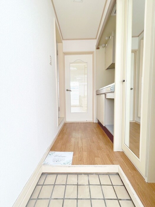 物件内観写真21　(廊下)