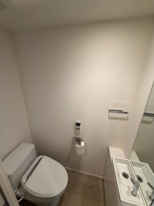 物件内観写真16　(トイレ)