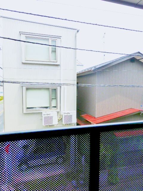 物件内観写真12　(室内からの展望)