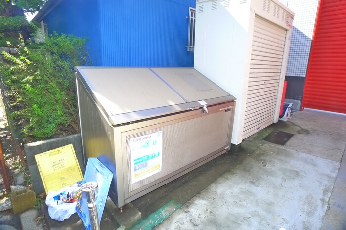 物件外観写真6　(建物設備)