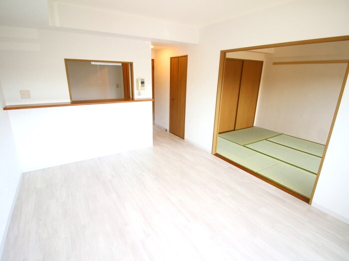 物件内観写真7　(居室)