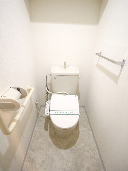 物件内観写真15　(収納)