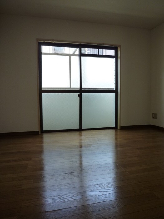 物件内観写真12　(居室)