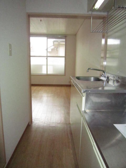 物件内観写真7　(廊下)