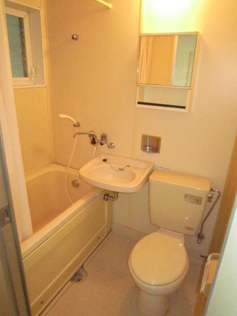 物件内観写真10　(バス／シャワールーム等)