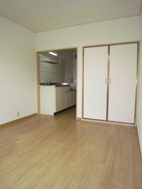 物件内観写真13　(居室)