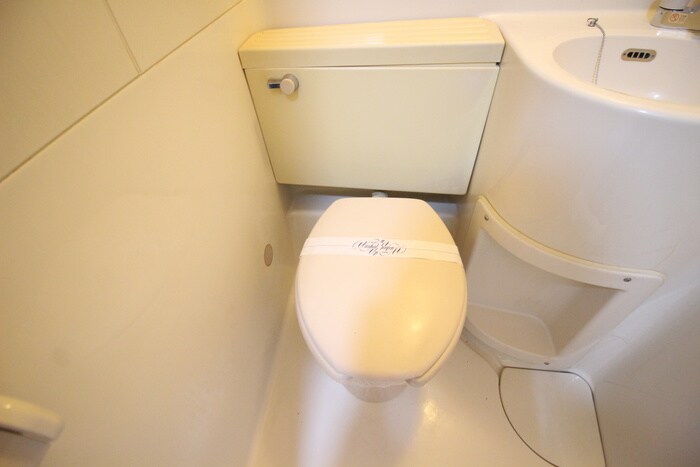 物件内観写真10　(トイレ)