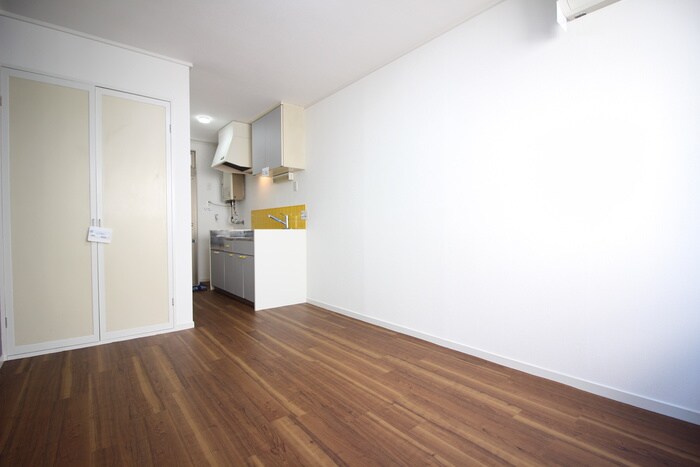 物件内観写真21　(居室)