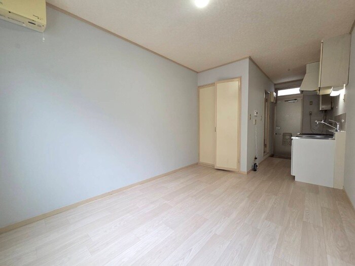 物件内観写真22　(居室)