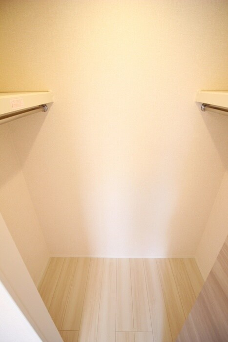 物件内観写真12　(収納)