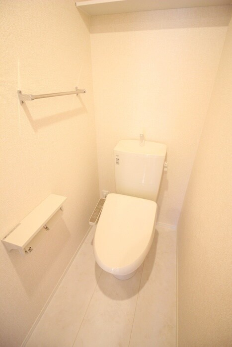 物件内観写真17　(トイレ)