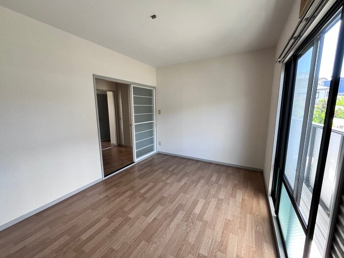 物件内観写真15　(居室)