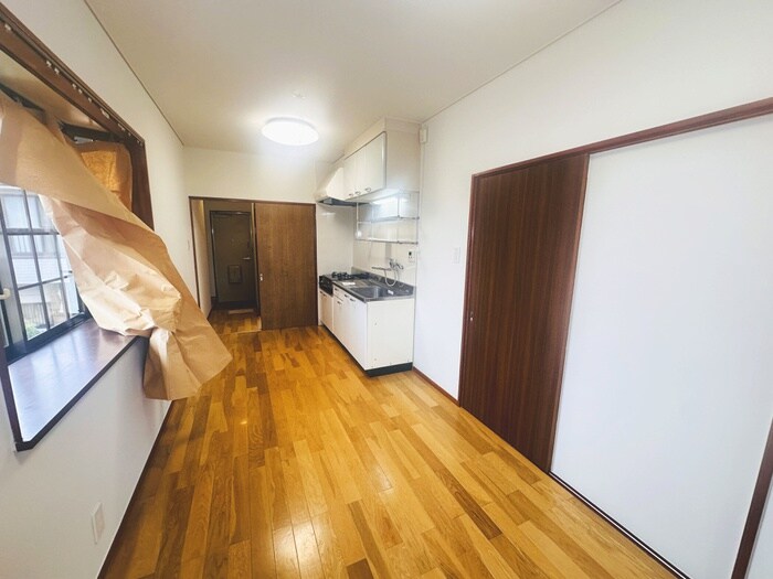 物件内観写真8　(居室)