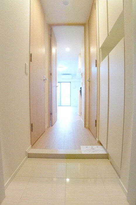 物件内観写真7　(玄関)