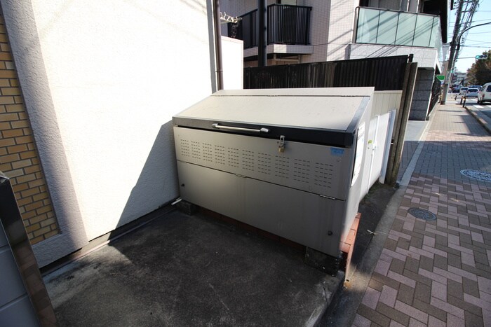 物件外観写真3　(建物設備)