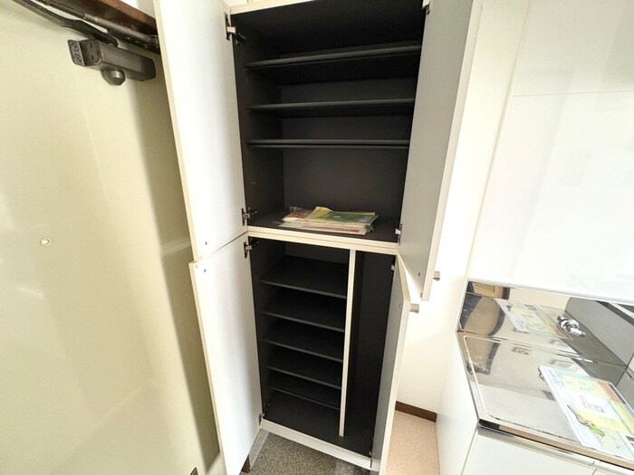 物件内観写真17　(靴箱)