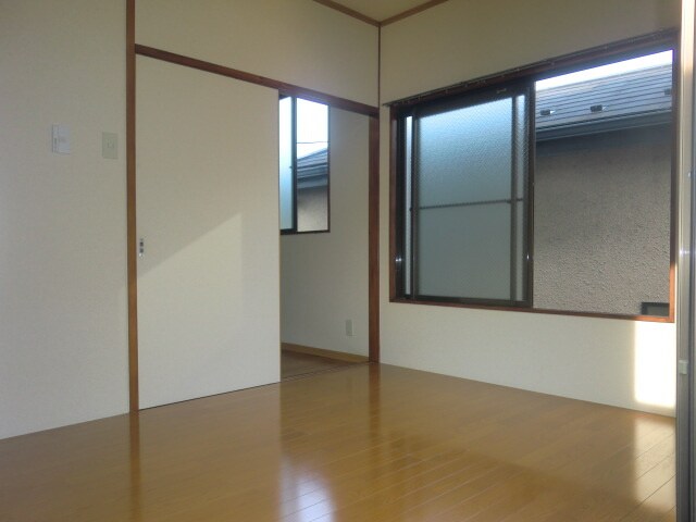 物件内観写真9　(居室)