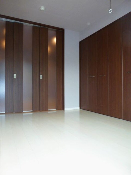 物件内観写真12　(居室)