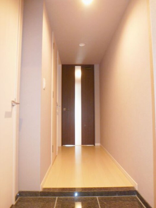物件内観写真15　(廊下)