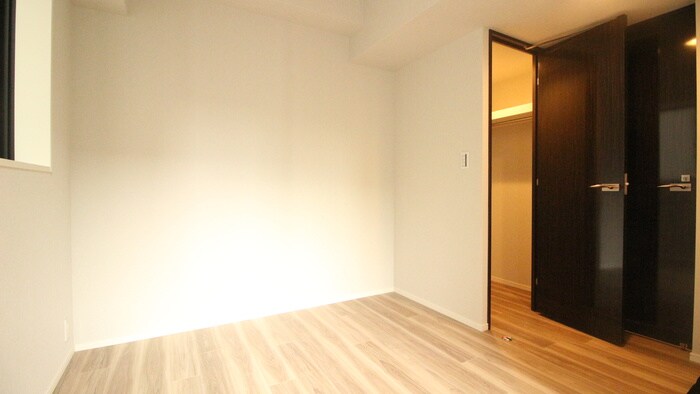 物件内観写真22　(居室)