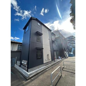 桜ビュー神大寺外観写真