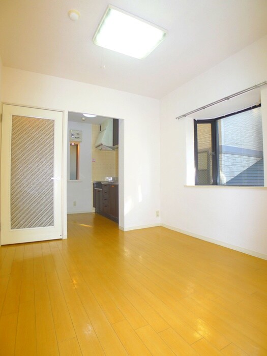 物件内観写真10　(居室)