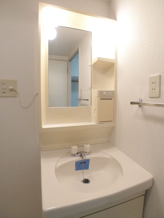 物件内観写真12　(洗面)