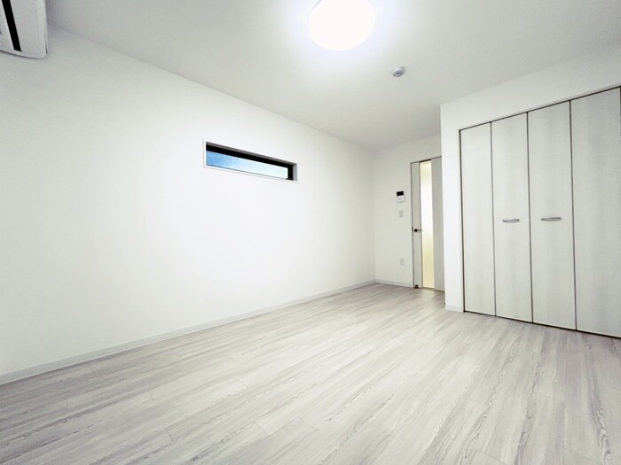 物件内観写真1　(居室)