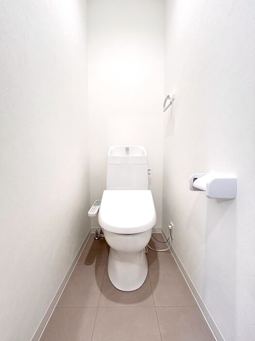 物件内観写真9　(トイレ)