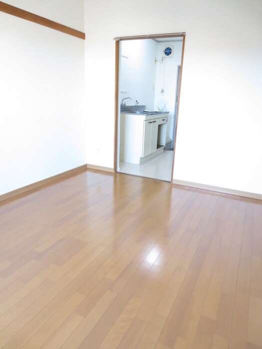 物件内観写真9　(居室)