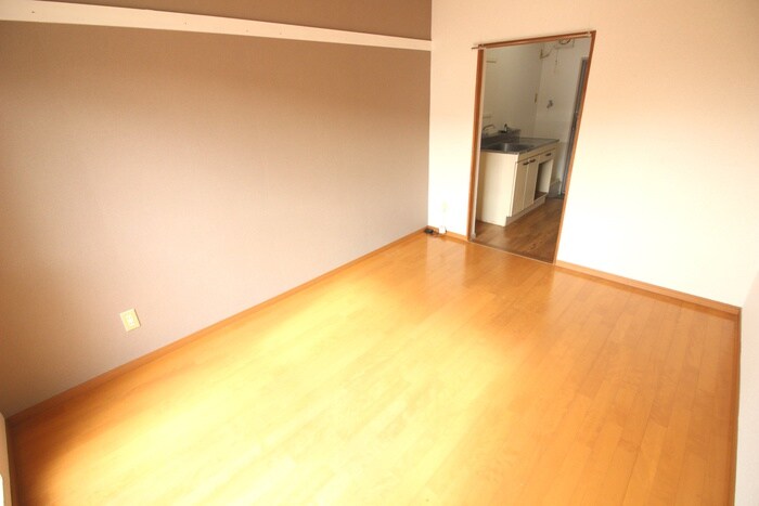 物件内観写真9　(居室)