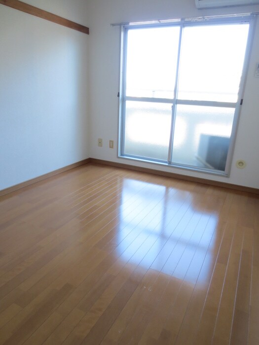 物件内観写真11　(居室)