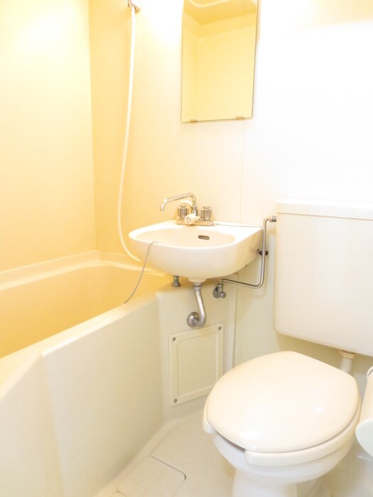 物件内観写真13　(バス／シャワールーム等)