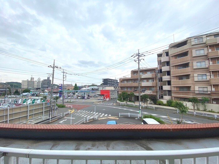 物件内観写真15　(室内からの展望)