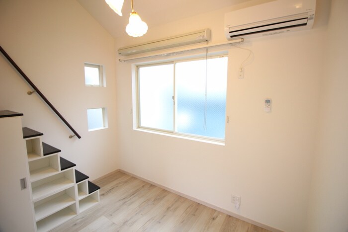 物件内観写真7　(居室)