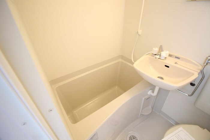 物件内観写真11　(バス／シャワールーム等)