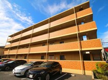 FTゴールデンコートの外観写真