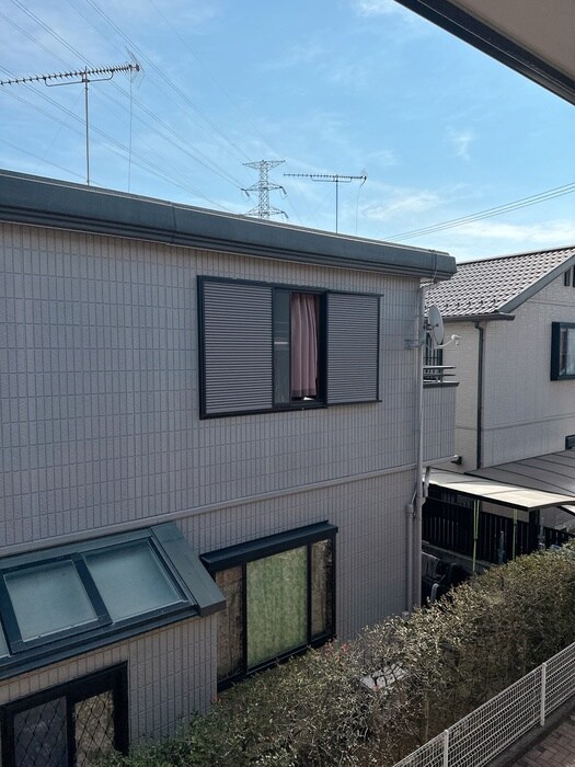 物件内観写真14　(室内からの展望)