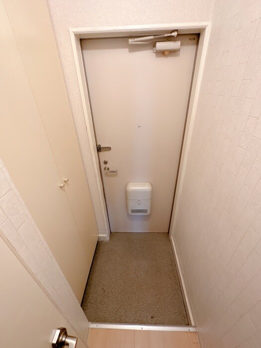 物件内観写真22　(玄関)