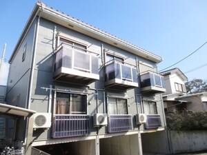 ファーストグローブ外観写真