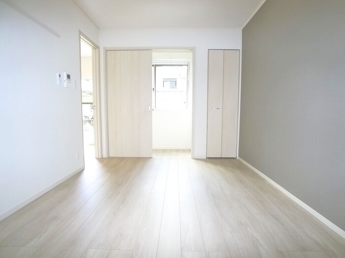 物件内観写真9　(内観写真)