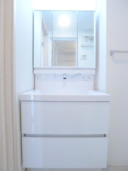 物件内観写真14　(洗面)