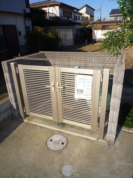 物件外観写真6　(建物設備)