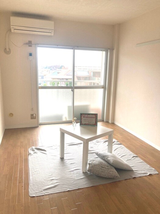 物件内観写真7　(居室)