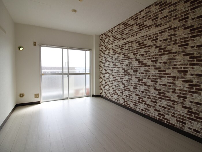 物件内観写真10　(居室)