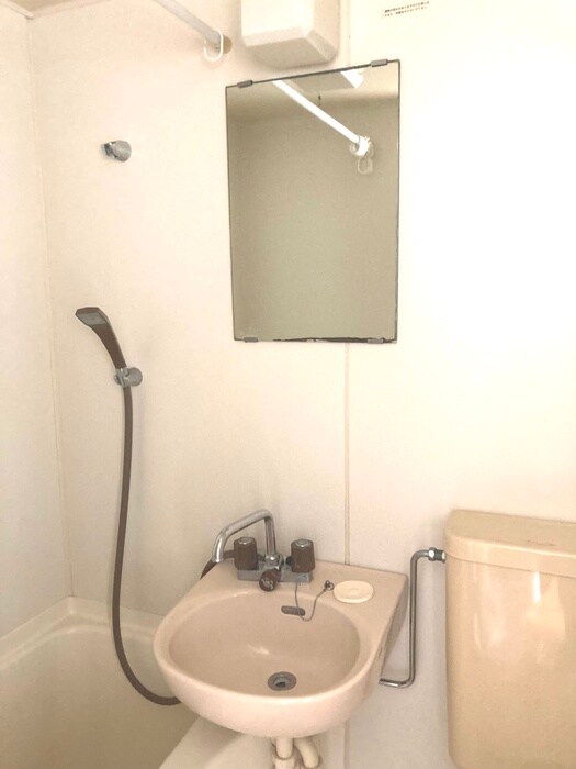 物件内観写真11　(洗面)