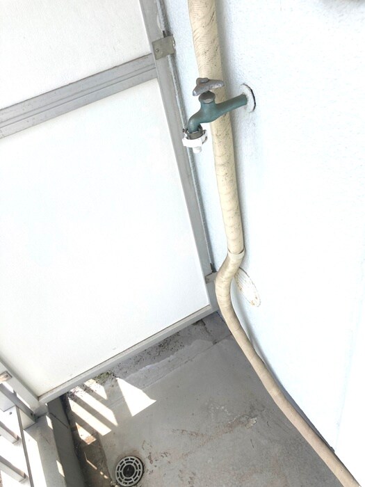 物件内観写真12　(洗濯機置場)